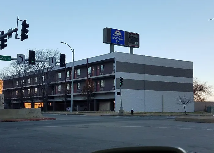 Motel: Americas Best Value Inn St. Louis Downtown